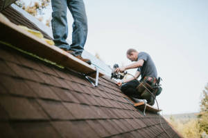Local Roofers in Gratis, OH